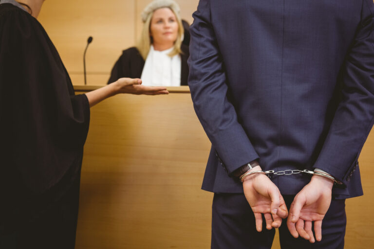 Should I Testify at My Maryland Criminal Trial?